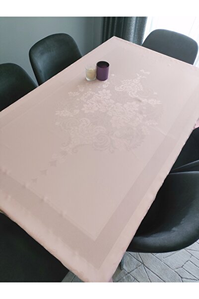sarra 160x220 Damask Stolnjak - Prah
