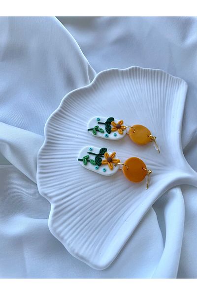 TREND Miyamila Collection Special Design Sunflower Polymer Earrings