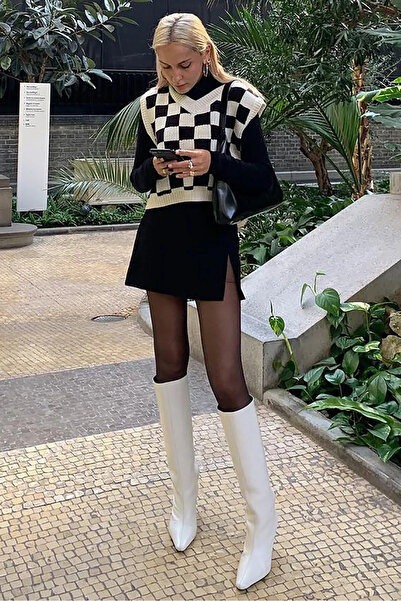 ellevana Y2K Harajuku - Black and White Plaid Oversize Unisex Sweater44