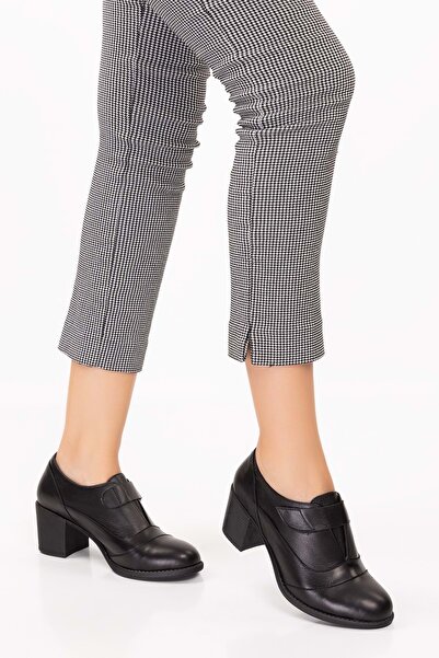 Gondol Kadın Hakiki Deri Rahat Topuklu Ayakkabı Anl.7092