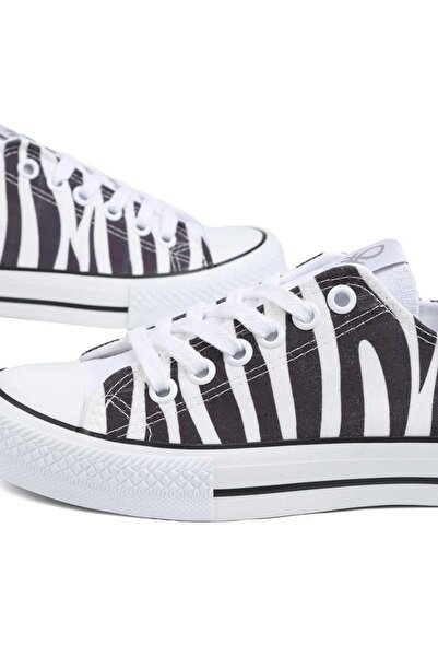 Benetton Mega Pantofi