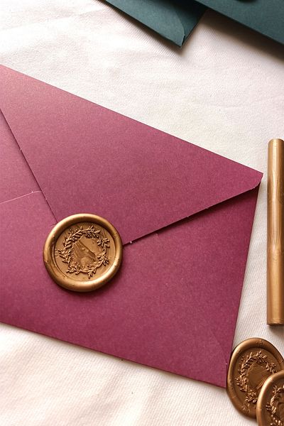 Dekorden Burgundy & Dark green sealed envelope, 100 pieces
