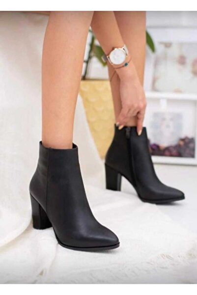 Şukufe'nin ayakkabıları KISA VEGAN BOT KADIN