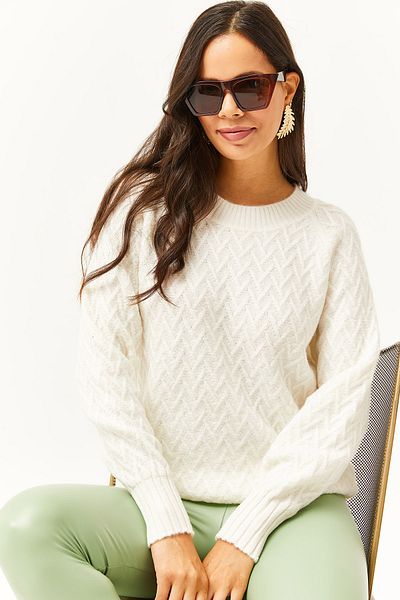 Olalook Women's Ecru Baklava Knitted Soft Textured Premium Knitwear Sweater KZK-19000669