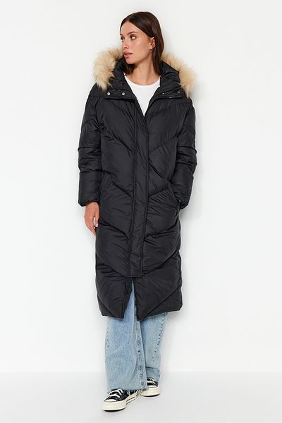 Trendyol Collection Black Fur Hooded Water Repellent Puffer Jacket TWOAW24MO00369