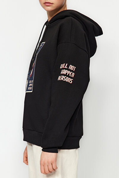 Trendyol Collection Черен дебел полар с отпечатано вътрешно пространство Oversize/широка плетена суичър TWOAW24SW00407