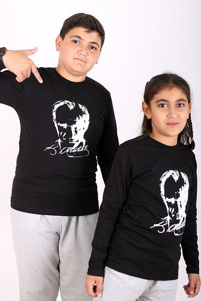 Çiggo Kids Tricou unisex pentru copii din bumbac cu mânecă lungă cu imprimeu Ataturk și steag turcesc