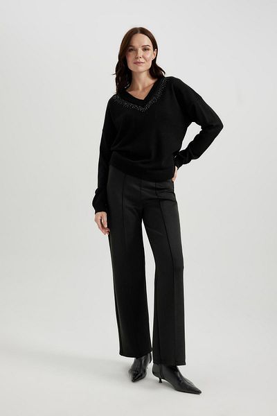 DeFacto Regular Fit V-Neck Sweater A7872ax23wn