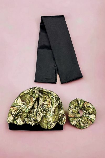 pistore Large Yellow Green Monstera Patterned Satin Bonnet, Pillow and Buckle Set for Curly Hair