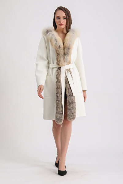 Leather Club Beyaz Sable Aksesuarlı Kaşmir Kaban