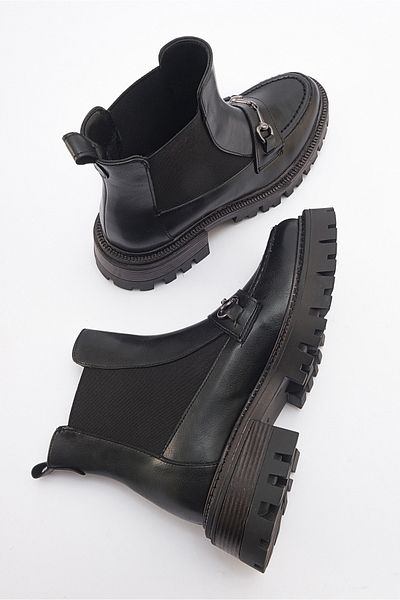 LuviShoes Жіночі черевики челсі з чорною пряжкою VESPER