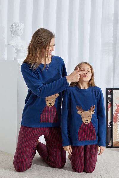 Siyah İnci Navy Blue Patterned Bottom-Top Polar Embroidered Pajama Set