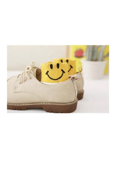 REYNBOO SOCKS 5 Pairs Women's Smiling Emoji Patterned Various Colorful Half Socks