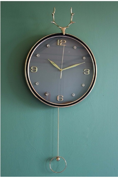hediyeconcepti Metal Gövdeki Geyik Tasarımlı Şık Sarkaçlı Duvar Saati Dekorasyon