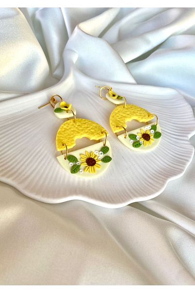 TREND Miyamila Collection Yellow Dangle Earrings with Sunflower Pattern