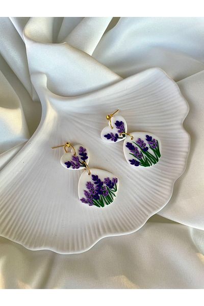 TREND Miyamila Collection Lavender Themed Purple Floral Dangle Earrings