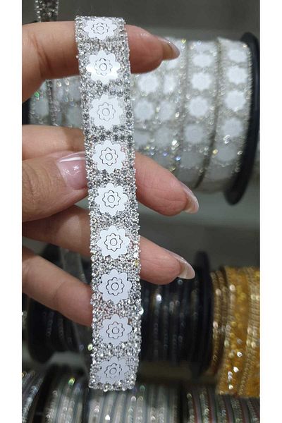 ESRA ŞELEM Iron-On White Flower Patterned Silver Color Strip Sconce Decorative Strip