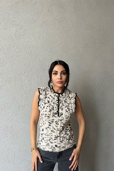 Seda Yalçın Atelier إكرو سترة صوفية سوداء بأزرار