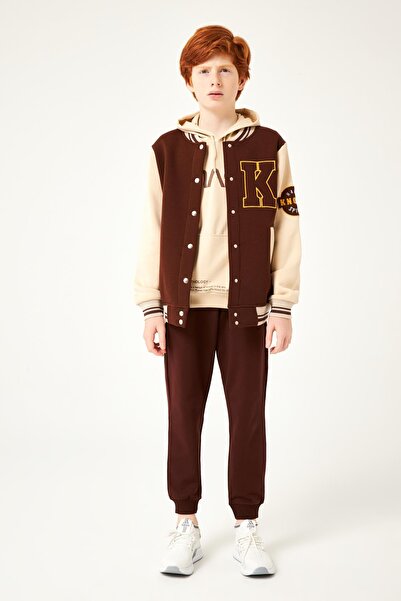 Perendi Jachetă de colegiu pentru băieți cu broderie K maro