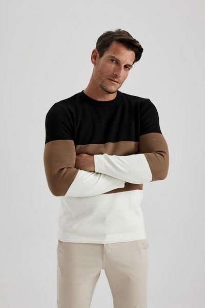 DeFacto Standard Fit Regular Cut Striped Crew Neck Knitwear Sweater A9885Ax23Wn
