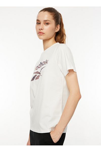 Reebok t shirts women's store
