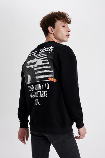 DeFacto Comfort Fit Crew Neck Back Printed Sweatshirt