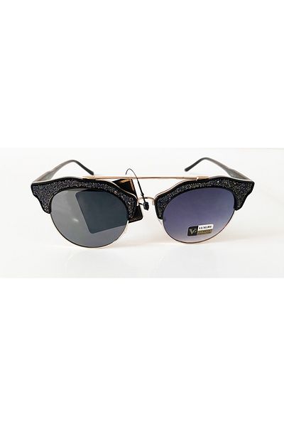 Chochili Women's Stone Detailed Sunglasses