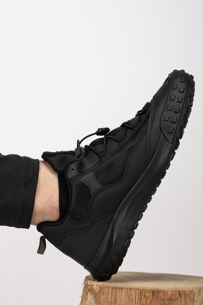 Riccon Lehtion Men's Sneaker 00122023 Black