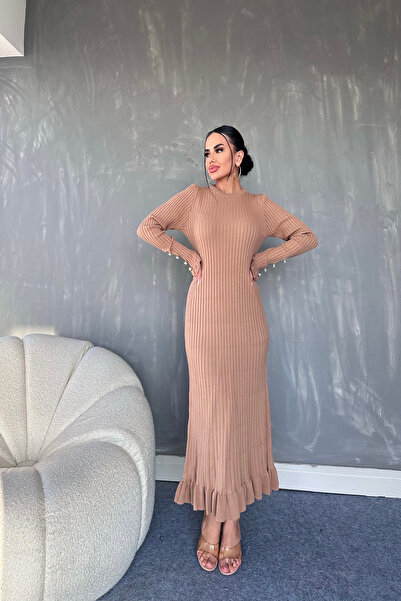 LİLA İSTANBUL Πλεκτό φόρεμα με λεπτομέρεια στο μανίκι (Τυπικό μέγεθος S/M/L/XL)