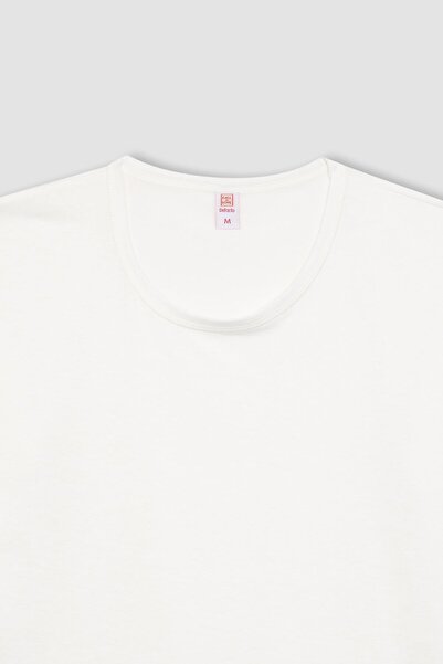 DeFacto Fall In Love Pijama Takımı Regular Fit Bisiklet Yaka Kısa Kollu Üst Desenli Uzun Alt B6940ax23au