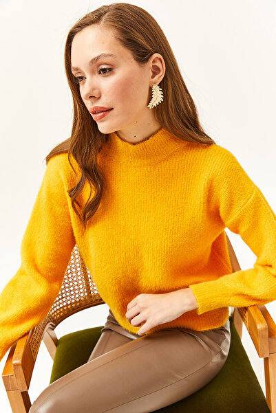 Olalook Women's Yellow Half Turtleneck Soft Textured Bearded Knitwear Sweater KZK-19000679