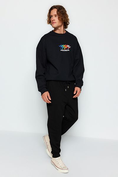 Trendyol Collection Green Regular/Normal Cut Geometric-Summer Embroidered Rubber Leg Sweatpants TMNAW24EA00019