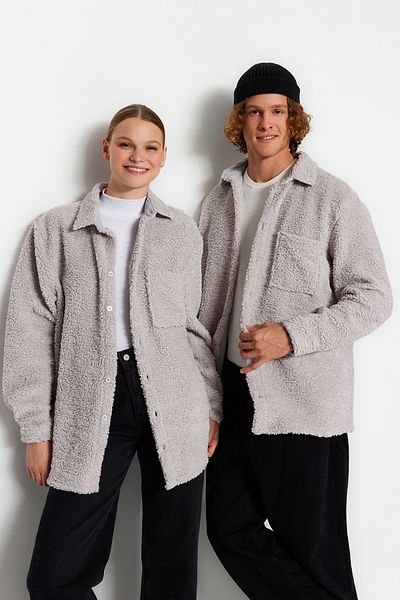 Trendyol Collection Light Gray Unisex Regular Fit Plush Shirt TMNAW24GO00076
