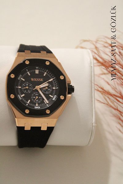 Wesse Men's Wristwatch Design