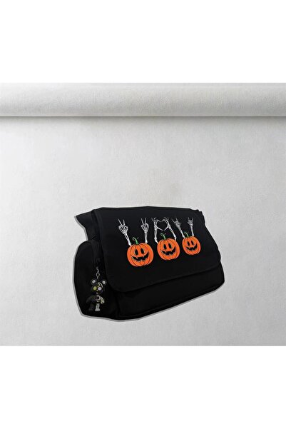 Touz Halloween Triple Pumpkin Printed Unisex Black Messenger Bag