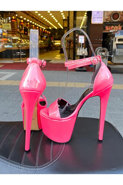 Afilli Kadın Fuşya Pembe Tek Bant Platform Kalın Taban İnce Yüksek Topuk Sandalet Topuklu Ayakkabı