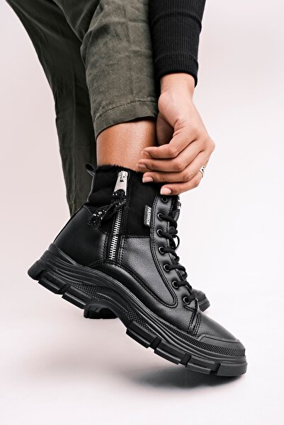 Lal Shoes & Bags Amaya Kadın Fermuarı Taşlı Püsküllü Bot-siyah