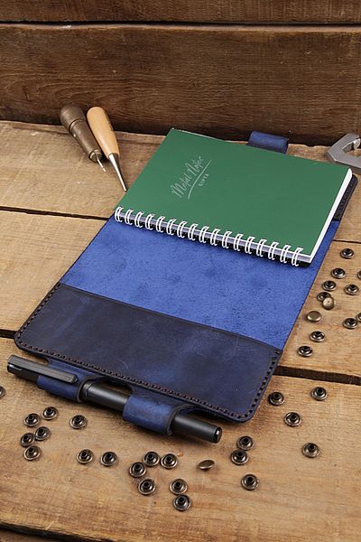 New Coast Leather 1900's Ръчно изработен калъф за тефтер A6 от естествена кожа