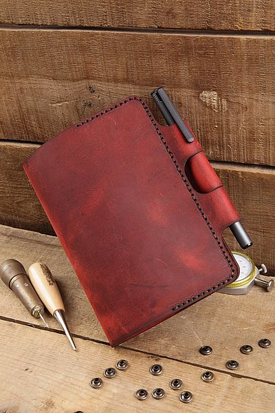 New Coast Leather 1900's Ръчно изработен калъф за тефтер A6 от естествена кожа