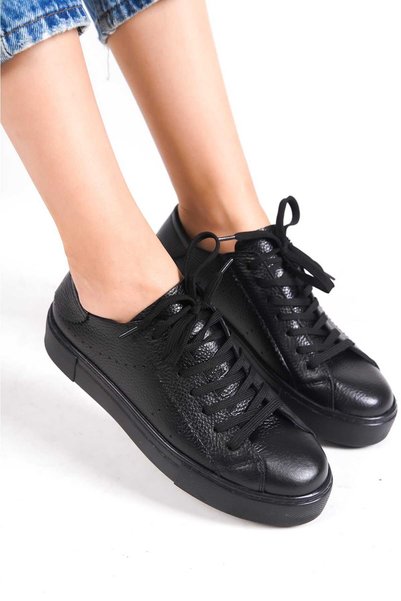 PASSAGE SHOES حذاء رياضي كاجوال من الجلد الطبيعي للنساء 2062