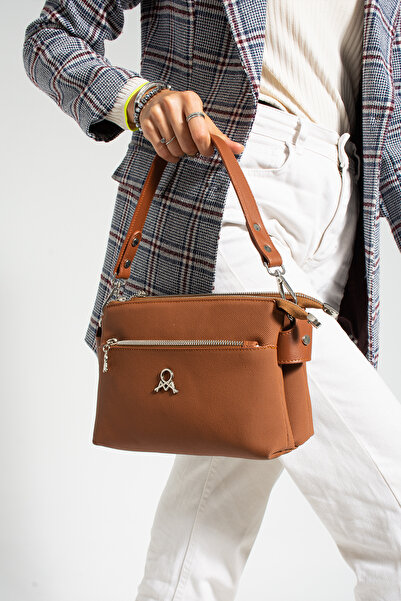 MEGA ÇANTA Geantă pentru femei Mega Polo Clup Of Colors cu 6 compartimente