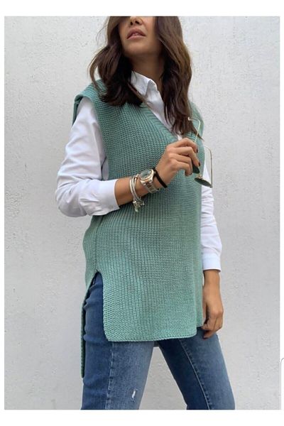 OSY Boutique Osy Green V-Neck Sweater