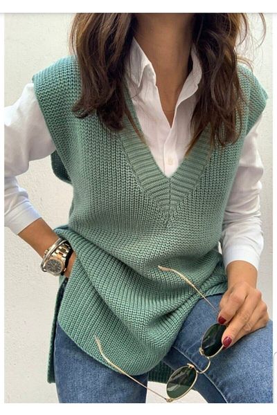 OSY Boutique Osy Green V-Neck Sweater