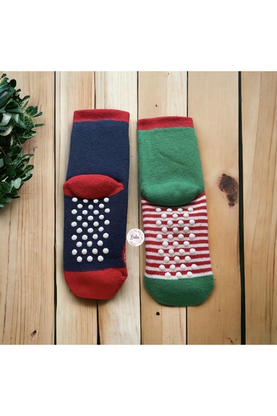 BATU GİYİM NEW YEAR'S BABY AND CHILDREN TOWEL NON-SLIP SOCKS SET