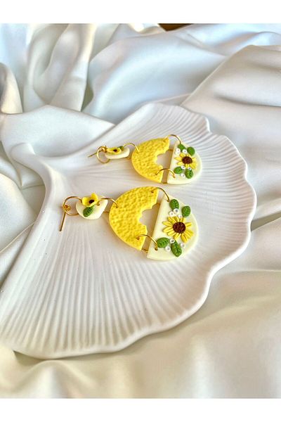 TREND Miyamila Collection Yellow Dangle Earrings with Sunflower Pattern