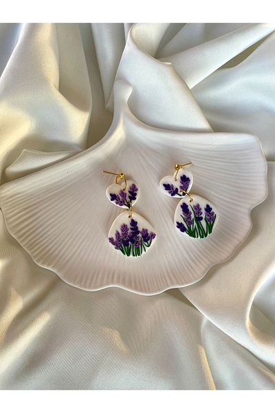 TREND Miyamila Collection Lavender Themed Purple Floral Dangle Earrings