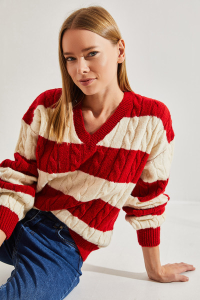 Bianco Lucci Women's V-Neck Braided Knitwear Sweater