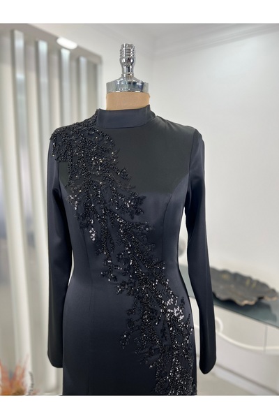 Rana Zenn Black Satin Fishnet Evening Dress - Sea Sconce Detailed