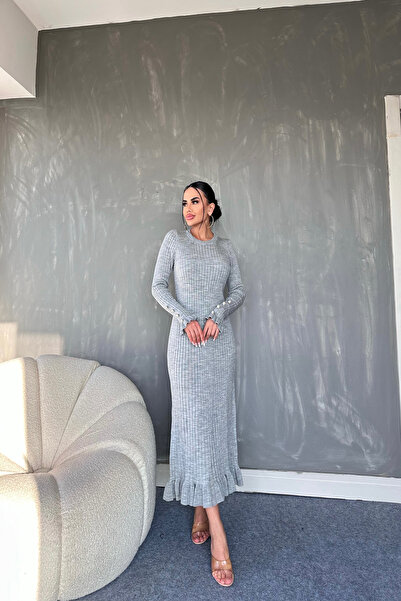 LİLA İSTANBUL Πλεκτό φόρεμα με λεπτομέρεια στο μανίκι (Τυπικό μέγεθος S/M/L/XL)