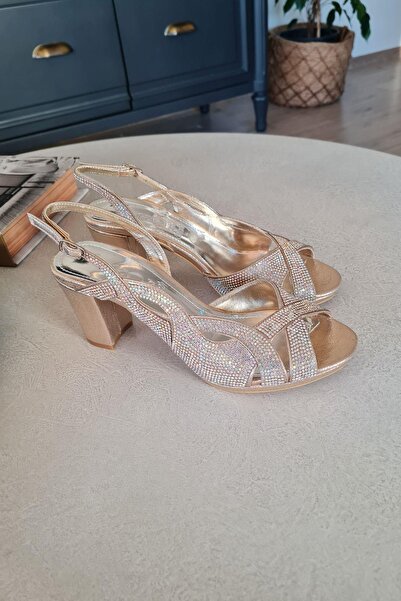 Topukla Footwear 135 4650 Topukla Kadın Taşlı Kalın Topuklu Abiye Ayakkabı